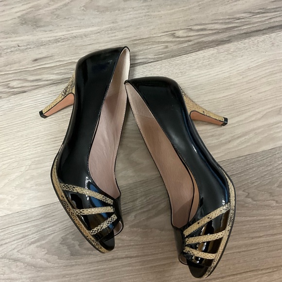 Portia Peep Toe Pumps, size 7 - Picture 2 of 4